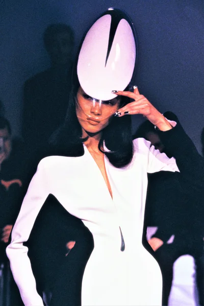 Look 13